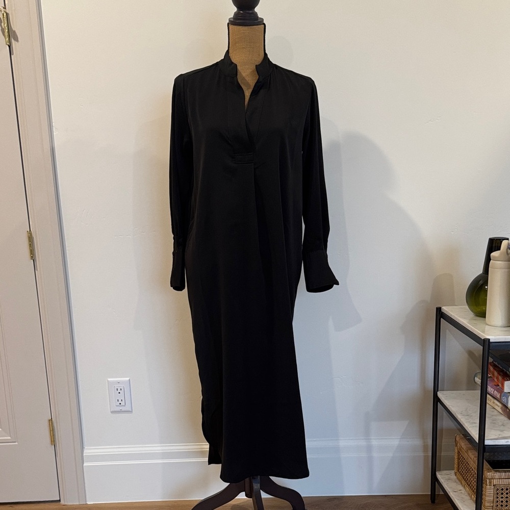 Banana Republic Black Long Sleeve Dress
